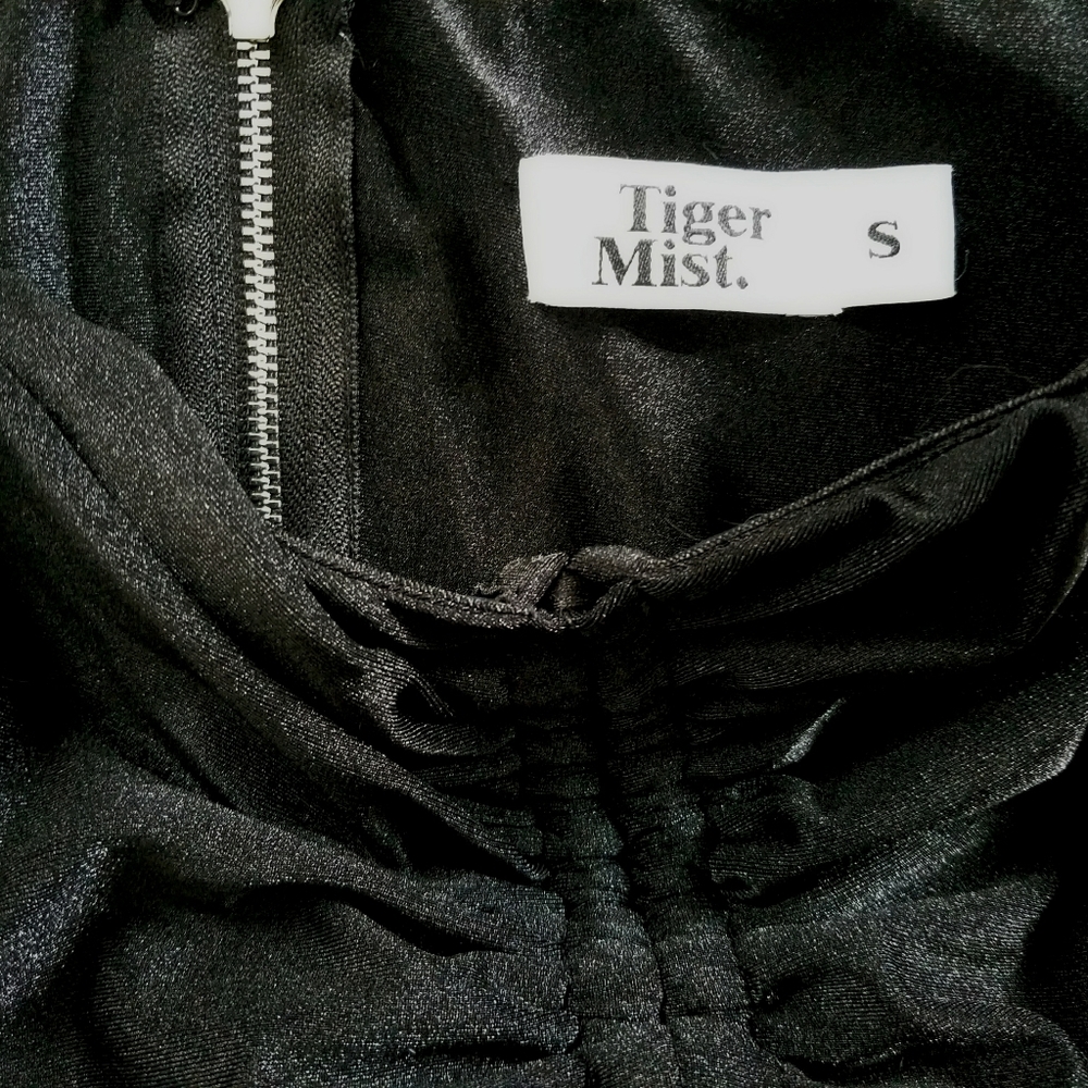 Tiger Mist Black Romi Ruched Cut Out Dress - Picture 6 of 7